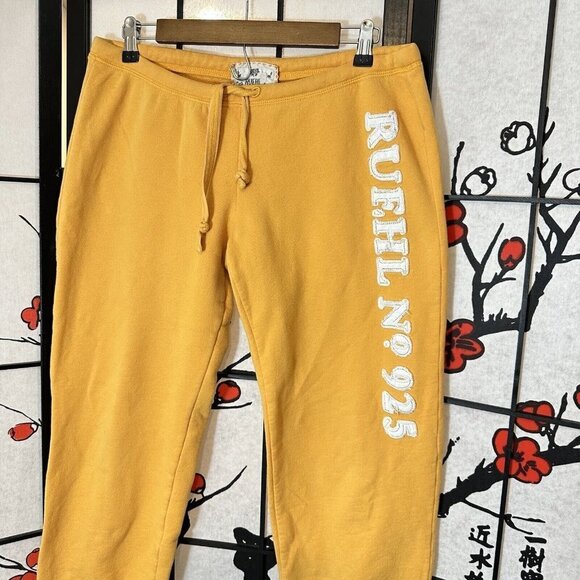 Ruehl No. 925 Joggers Sweat Pants Capri Womens Size M Mustard Yellow Logo - Picture 2 of 6